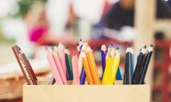 Juegos y material escolar para niños